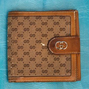 Vintage Gucci Small GG Wallet